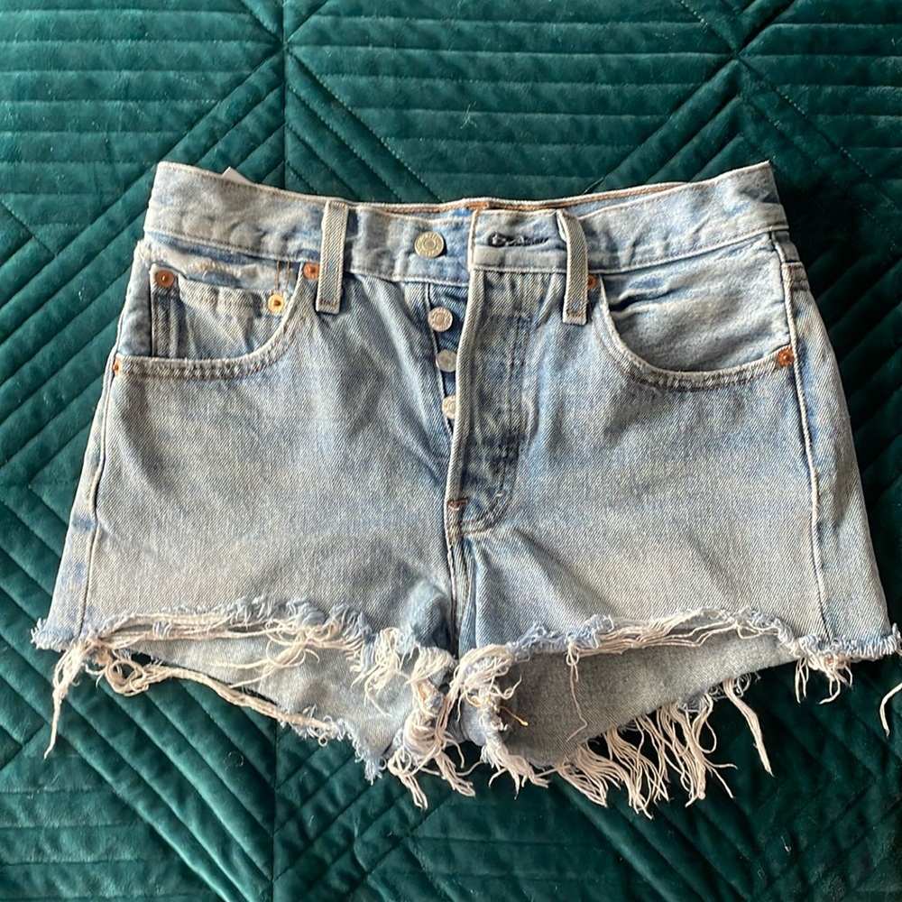 Levis 501 High Rise Women’s Shorts